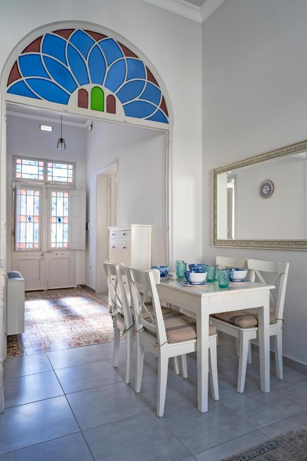 Beautiful Neoclassical House In Rhodes Town Vila Rhodes City