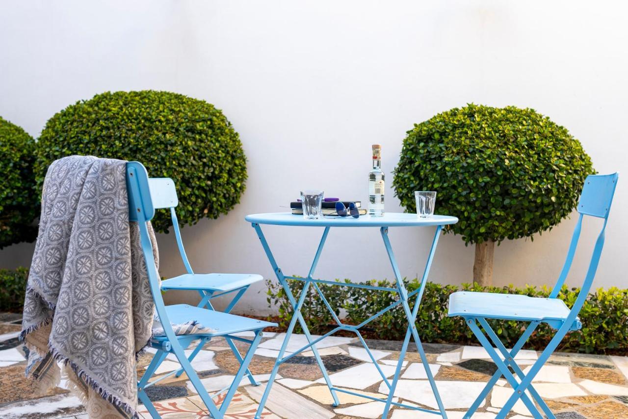 Beautiful Neoclassical House In Rhodes Town Vila